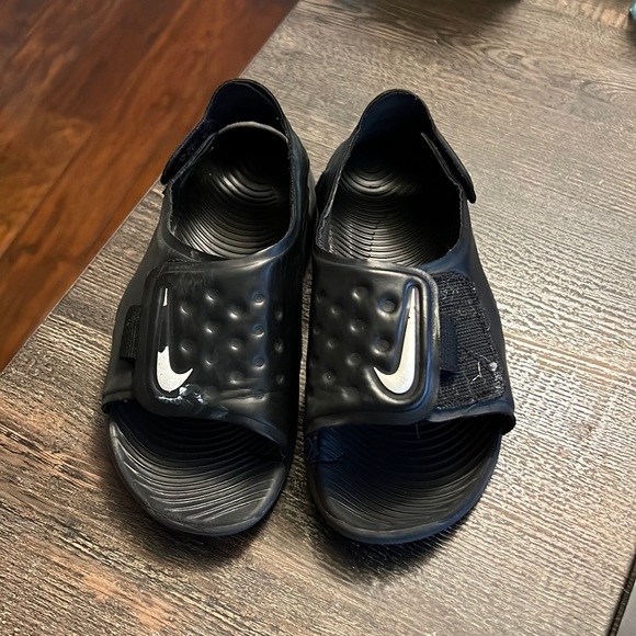 Nike Other - Nike sandals